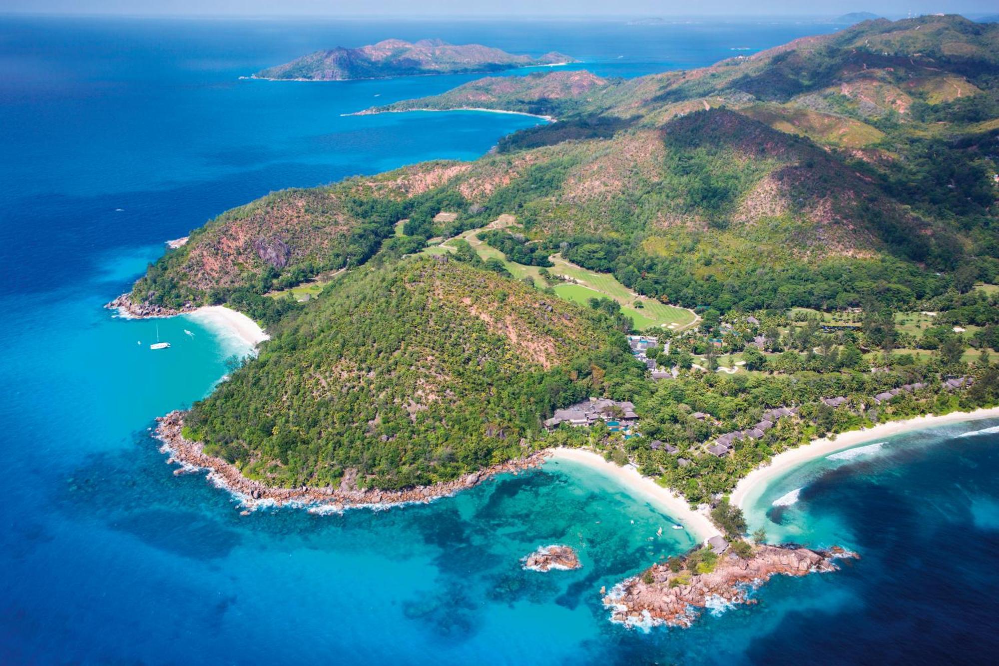 Constance Lemuria Grand Anse  Luaran gambar Aerial view of the resort
